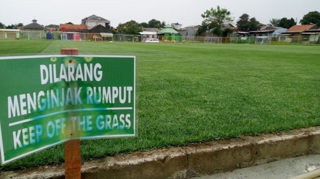 Lapangan Sepakbola Pembangunan, Perawatan, dan Dampaknya